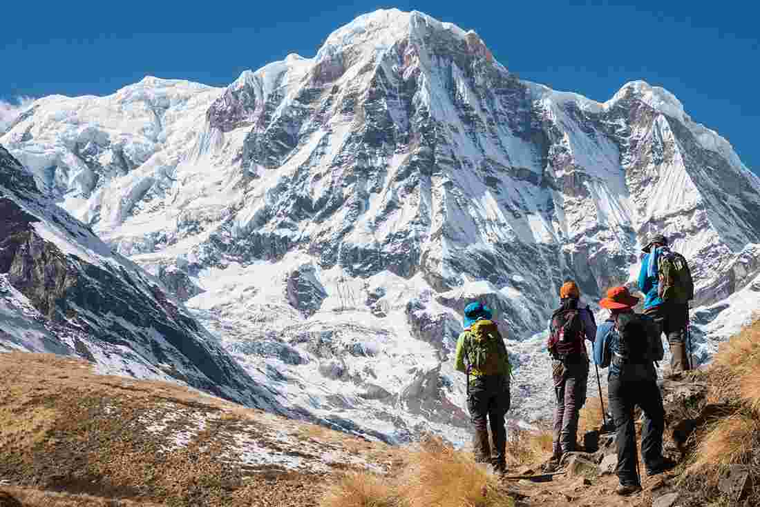 Korean climbers among nine killed in Nepal snowstorm