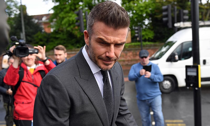 David Beckham banned from driving for using cell phone