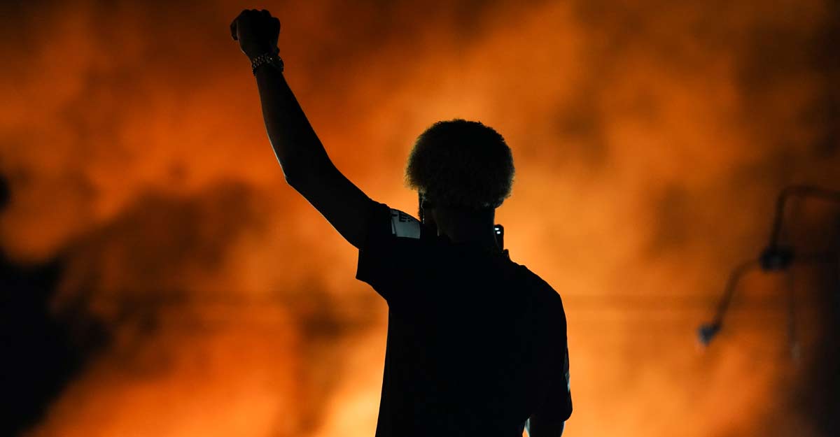 Protesters Burn Down Wendy’s Restaurant Where Another Black Man Was Killed by Police