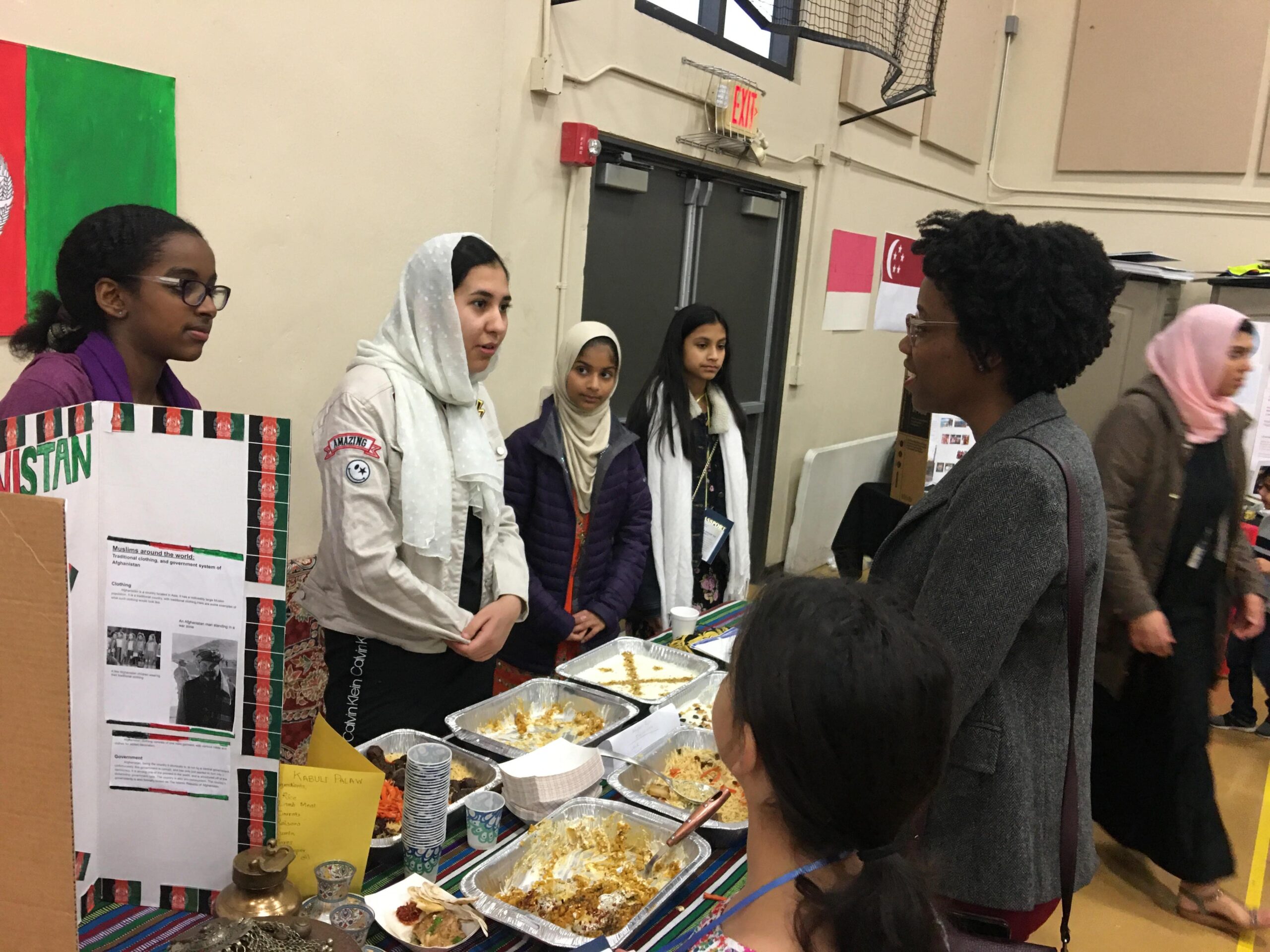 ICN Al-Falah Academy, Naperville Present “Muslims around the World Fair”